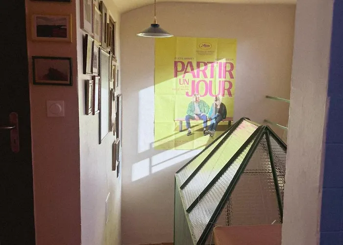 Sous Les Etoiles - Centre بيربينيو